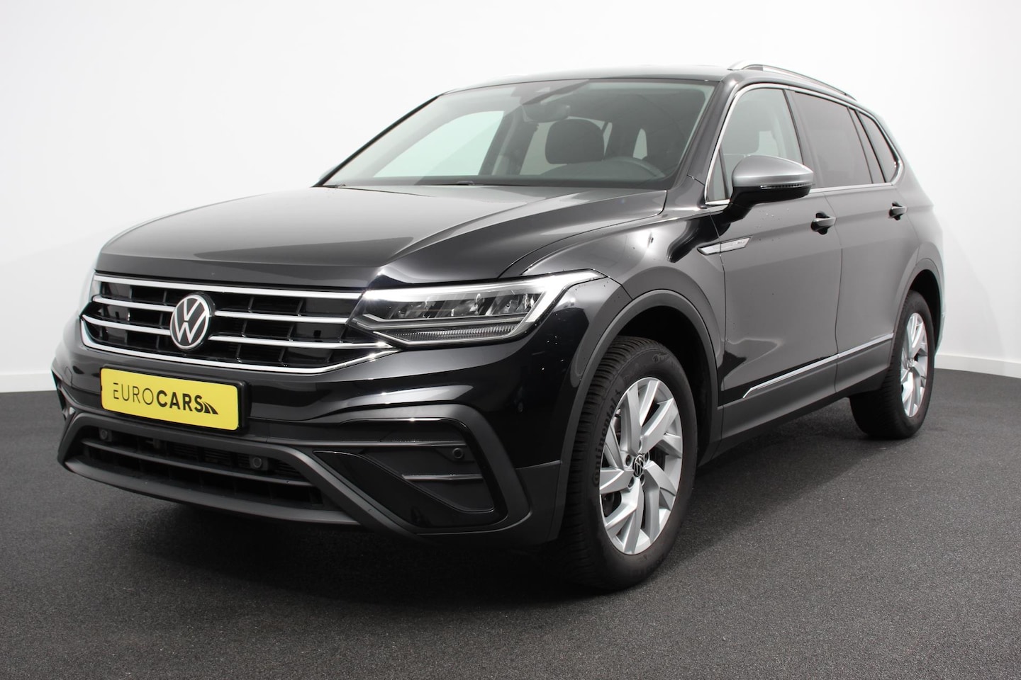 Volkswagen Tiguan Allspace - 1.5 TSI 150pk DSG Life 7p. Navigatie Climate Control Trekhaak afneembaar Elektrische bedie - AutoWereld.nl