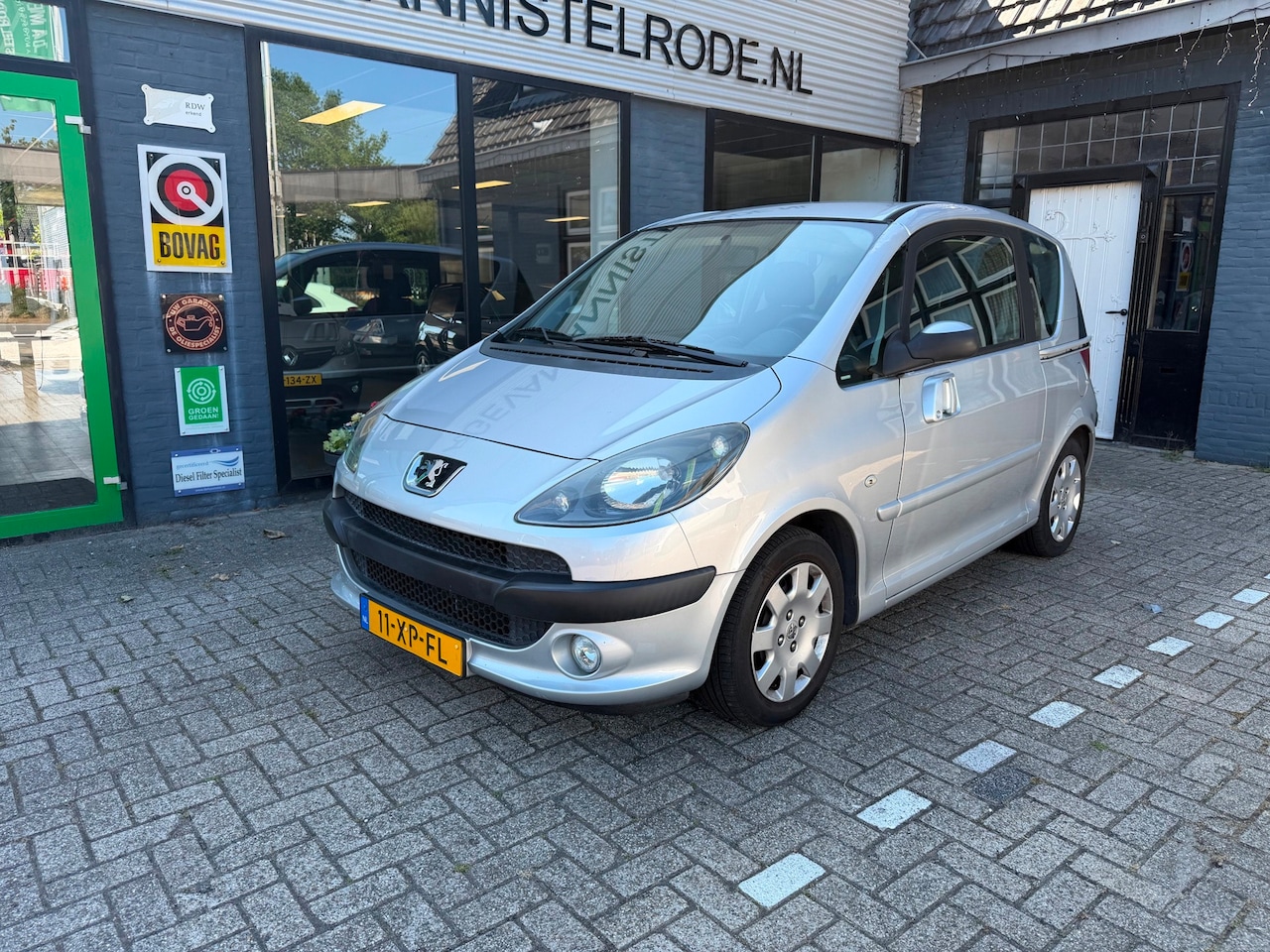 Peugeot 1007 - 1.6-16V Sporty Automaat - AutoWereld.nl