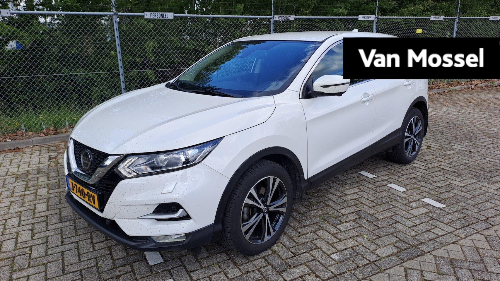 Nissan Qashqai - 1.3 DIG-T Business Edition | TREKHAAK | AUTOMAAT | 360 Graden Camera | Keyless | Stoelverw - AutoWereld.nl