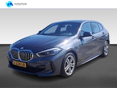 BMW 1-serie - 118i Business Edition M-Sport Automaat | Achteruitrijcamera | Boordcomputer | Connected se