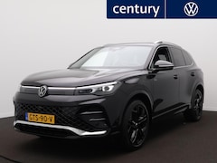Volkswagen Tiguan - 1.5 eHybrid R-Line Edition Panoramadak | Trekhaak | IQ-light | Massagestoelen