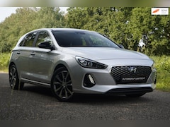 Hyundai i30 - 1.0 T-GDI Intro, Navigatie, Carplay Trekhaak