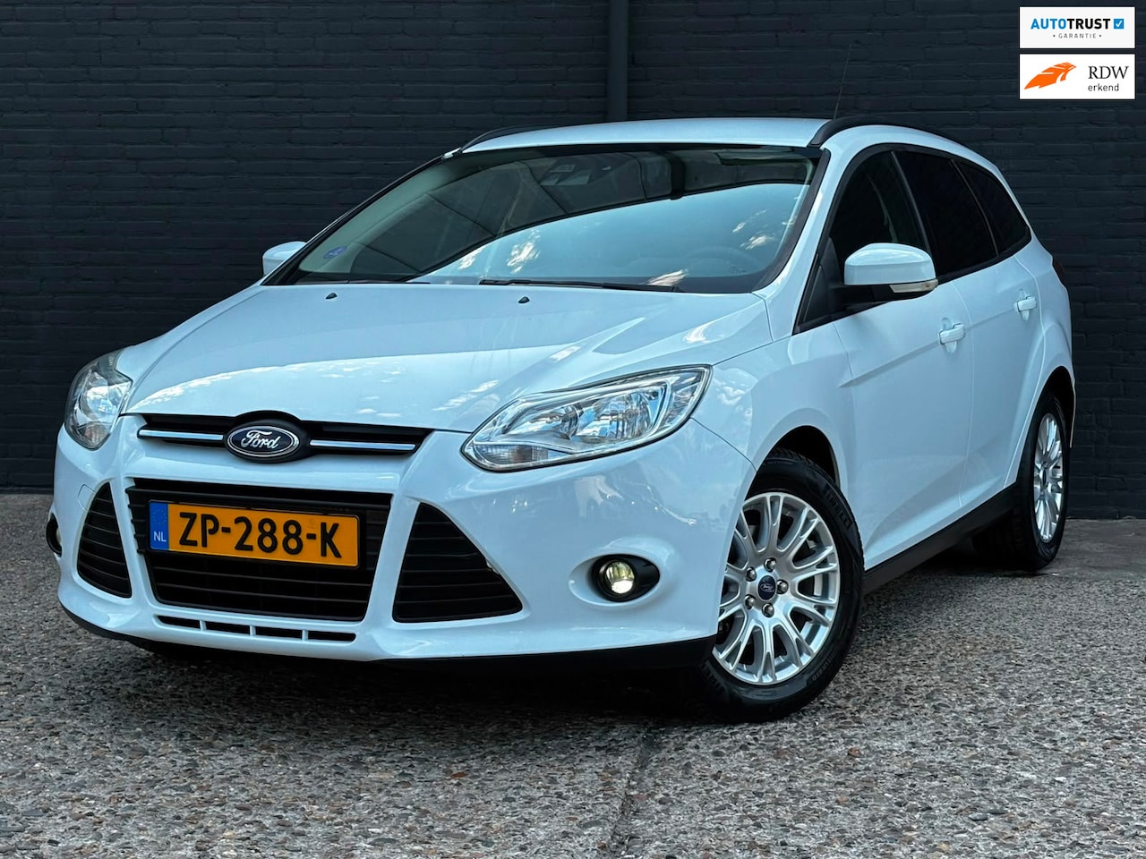 Ford Focus Wagon - 1.0 EcoBoost Trend NAVI|PDC|AIRCO|ELEK RAMEN|NWE APK - AutoWereld.nl