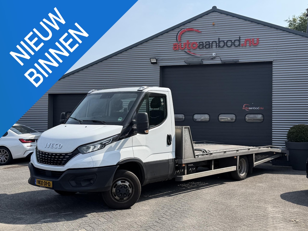 Iveco Daily - 35C18H 3.0 410 Oprijwagen | 180 PK | Trekhaak | Dubbel Lucht | Tachograaf | Lier | DAB | C - AutoWereld.nl