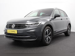 Volkswagen Tiguan - 1.5 TSI DSG Active Navigatie Climate Control Adaptive Cruise Camera Control Led Dab Stoelv