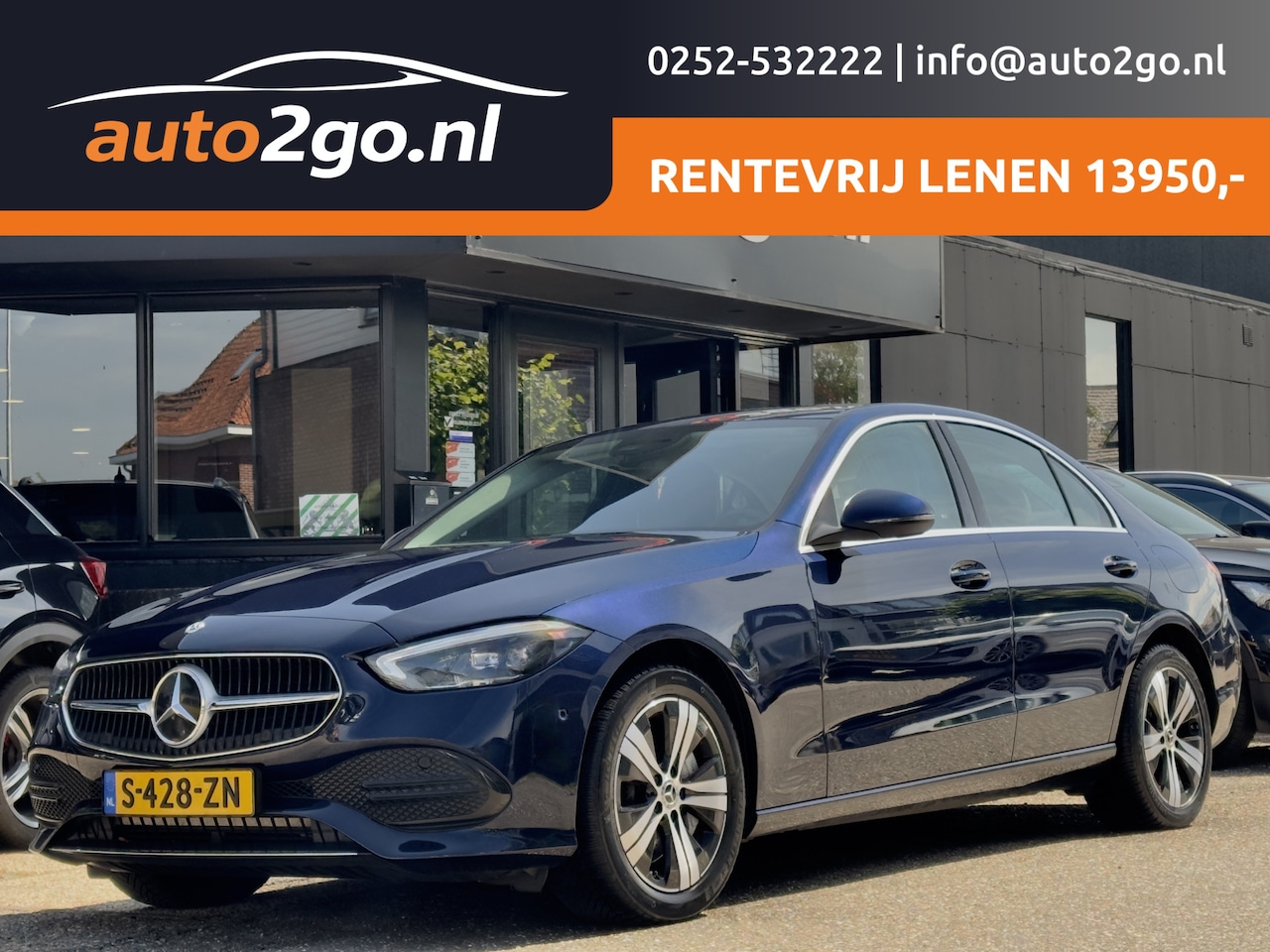 Mercedes-Benz C-klasse - 300 e AUT9 LUXURY LINE LEDER NAVI CAMERA DIGI-DASH APPLE-CARPLAY LED LMV PDC - AutoWereld.nl