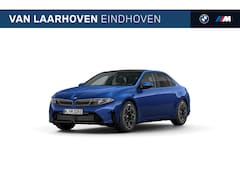 BMW i3 - 50 xDrive / Panoramadak / M Multifunctionele stoelen / 3D Head-Up / Parking Assistant Plus