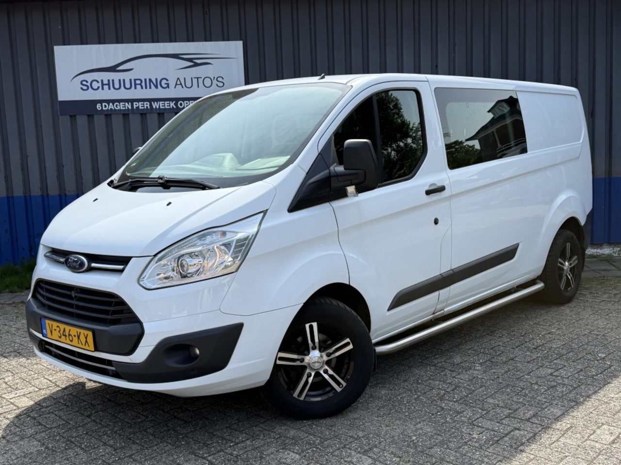 Ford Transit Custom - 290 2.0 TDCI L2H1 Dubbele Cabine. Navi - AutoWereld.nl