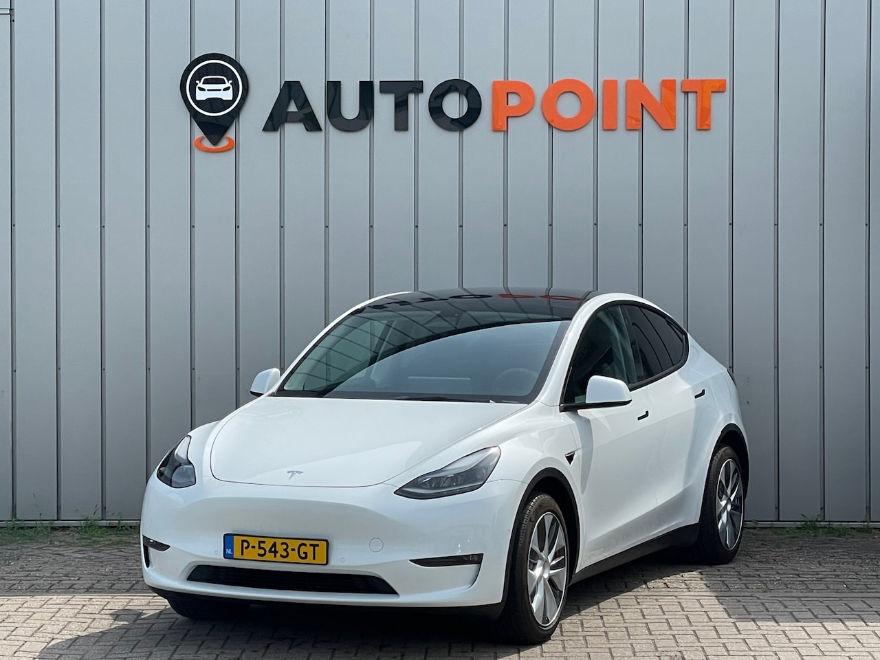 Tesla Model Y - Long Range AWD 75 kWh SOH90% WARMTEPOMP 1E EIG ORG NL DEALEROND|AUTOPILOT|STOELVRM|ELEK.ST - AutoWereld.nl