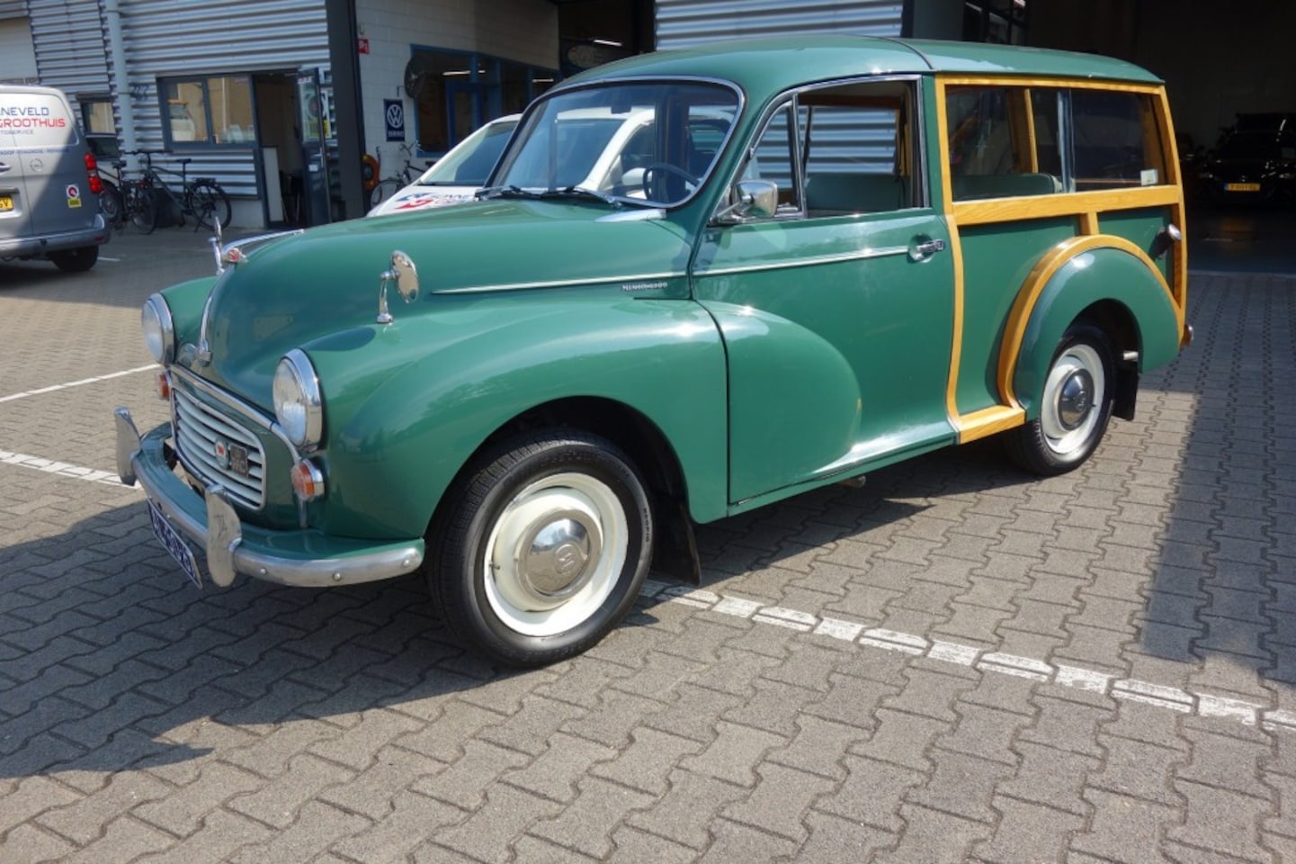 Morris Minor - 1000 Traveller, Keurige auto - AutoWereld.nl