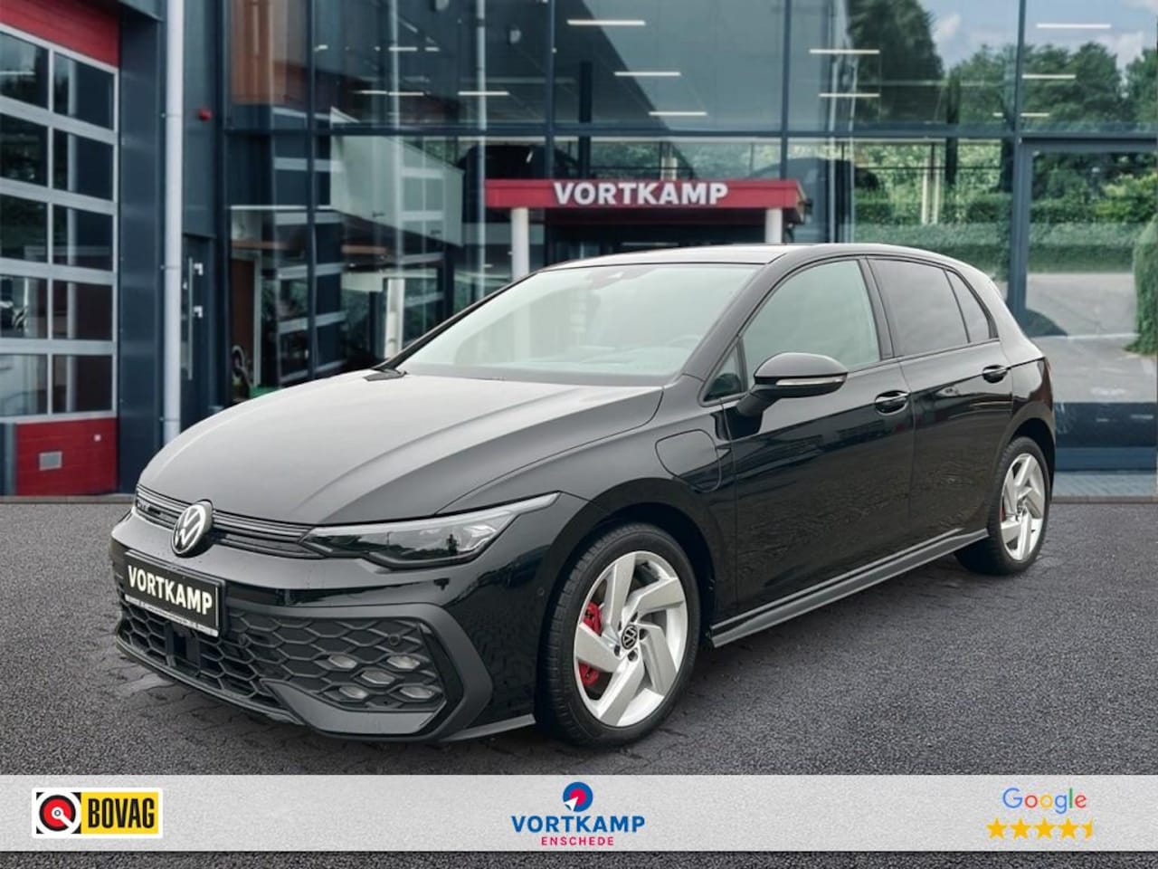 Volkswagen Golf - 1.5 TSI GTE TREKHAAK/PANO-DAK/CAMERA/LEDER/ACC/IQ/HUD/MEM/STOEL+STUURVERW - AutoWereld.nl