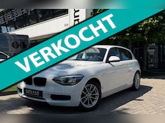 BMW 1-serie - 118i l AUTOMAAT l 170PK l NAVIGATIE l CLIMATRONIC l