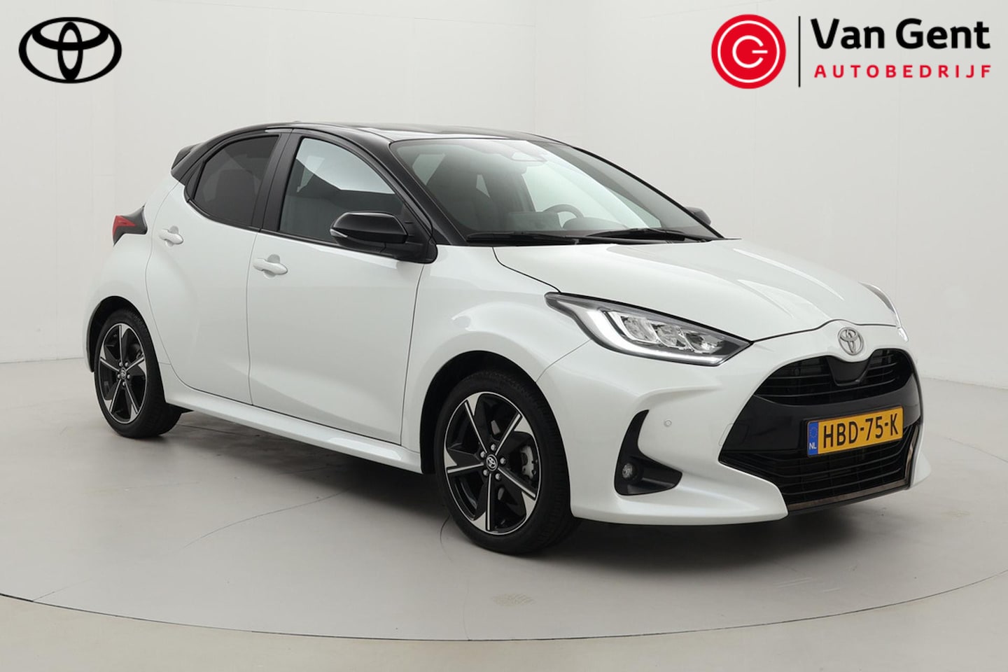 Toyota Yaris - 1.5 Hybrid 130 Launch Edition | Dodehoek detectie | JBL | Apple Carplay / Android Auto | H - AutoWereld.nl