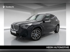 BMW X1 - xDrive25e M-Sport | Panorama | 18" | Camera | Comfort Access
