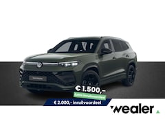 Volkswagen Tayron - R-Line Edition 1.5 eHybrid 150 kW / 204 PK DSG | Black Style | Panoramadak | Trekhaak wegk