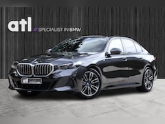 BMW 5-serie - 520i M-Sport | HUD | H&K | Drive Ass Plus | Memory | 360 | Stoelventilatie | Stoelverwarm