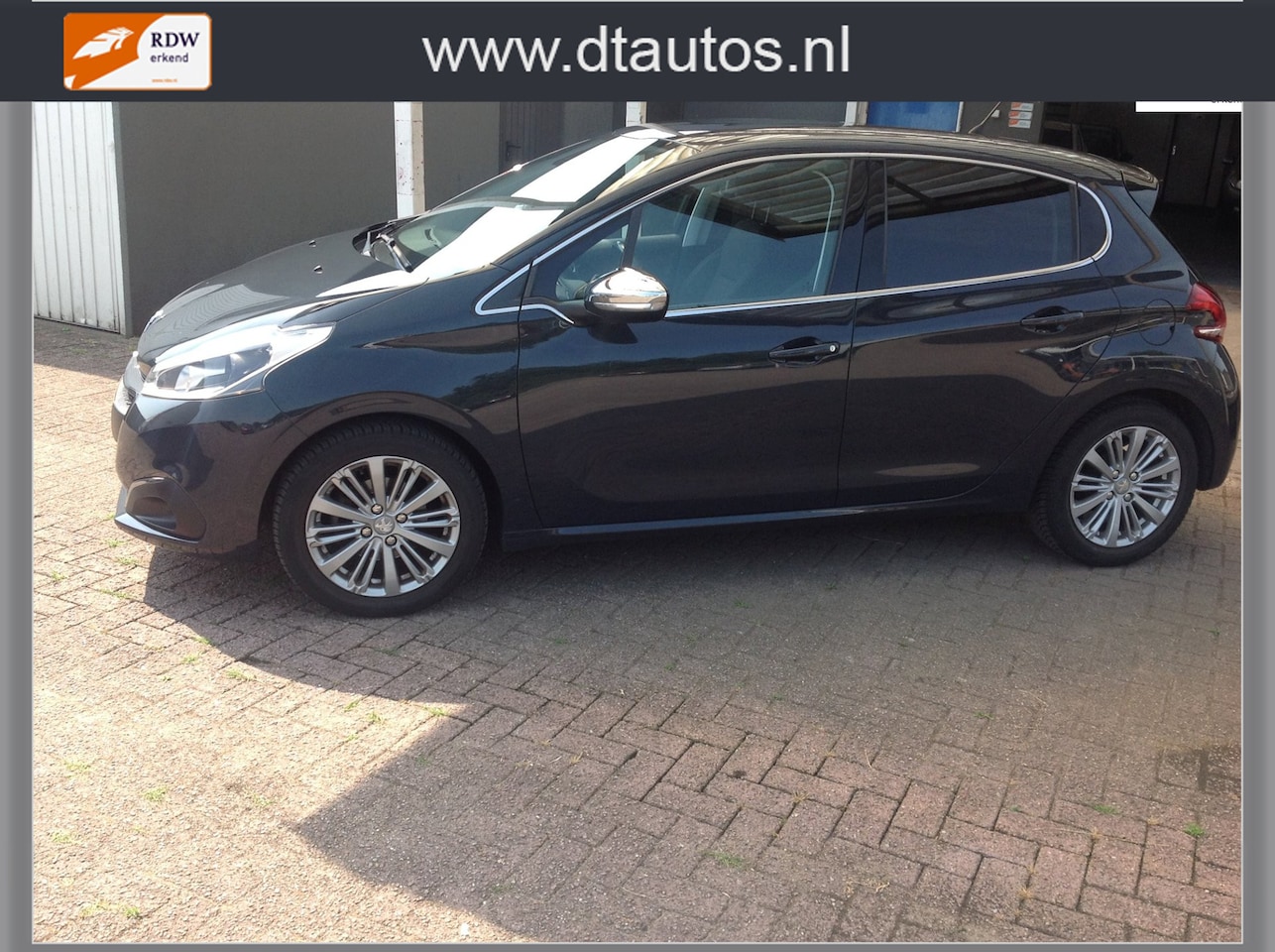 Peugeot 208 - 1.2 PureTech Allure apk airco el ramen - AutoWereld.nl