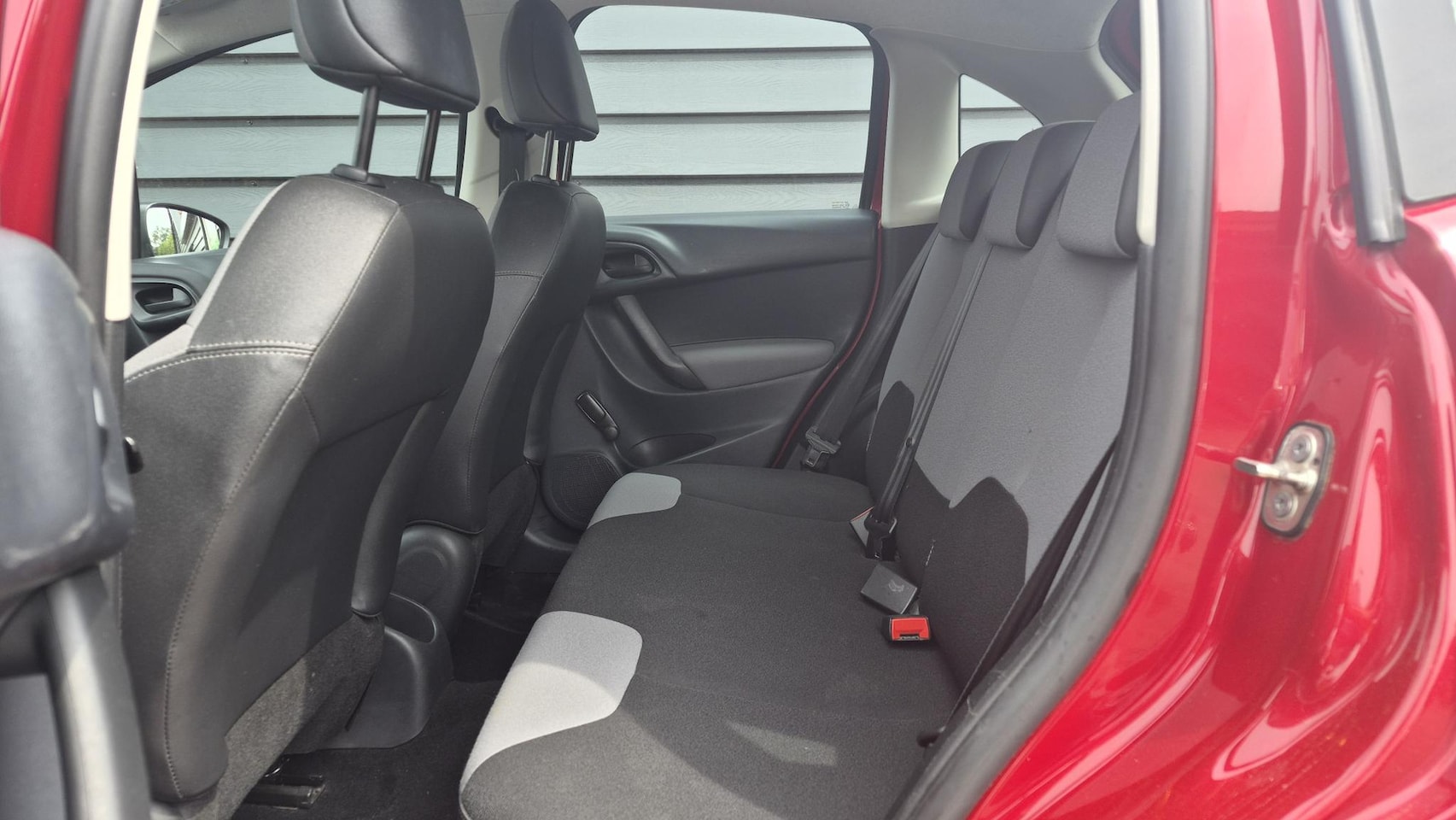 Citroën C3 - 1.0 PureTech Attraction APK 30-7-2027 I Trekhaak I Airco I Camera I Android I CarPlay I Di