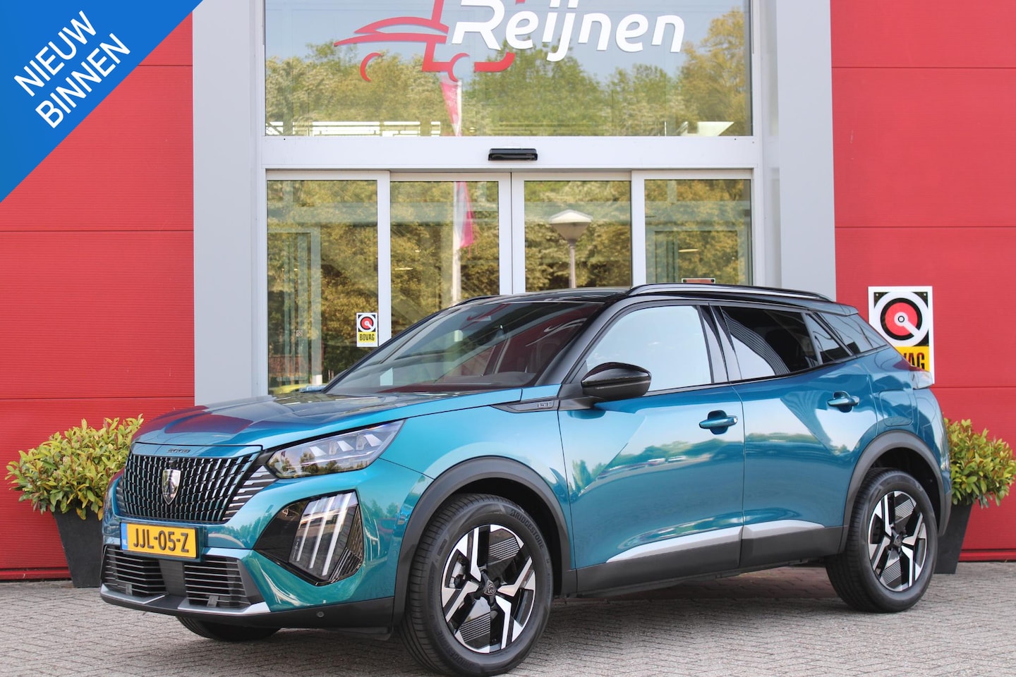 Peugeot 2008 - 1.2 Hybrid 145PK AUTOMAAT GT PACK | ELEKTRISCH BEDIENBARE BESTUURDERSSTOEL | NAVIGATIE | F - AutoWereld.nl