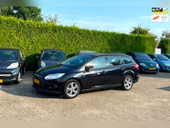 Ford Focus - APK NIEUW RIEM VV AIRCO NAVI MOOIE AUTO