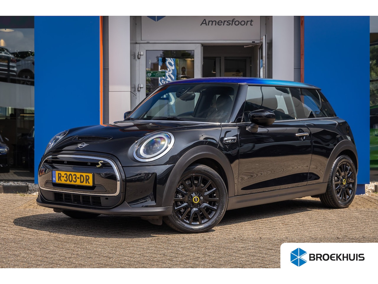 MINI Electric - Camden Edition 33 kWh | Apple Carplay/Android Auto | Parkeersensoren | FULL Led | Navi | L - AutoWereld.nl