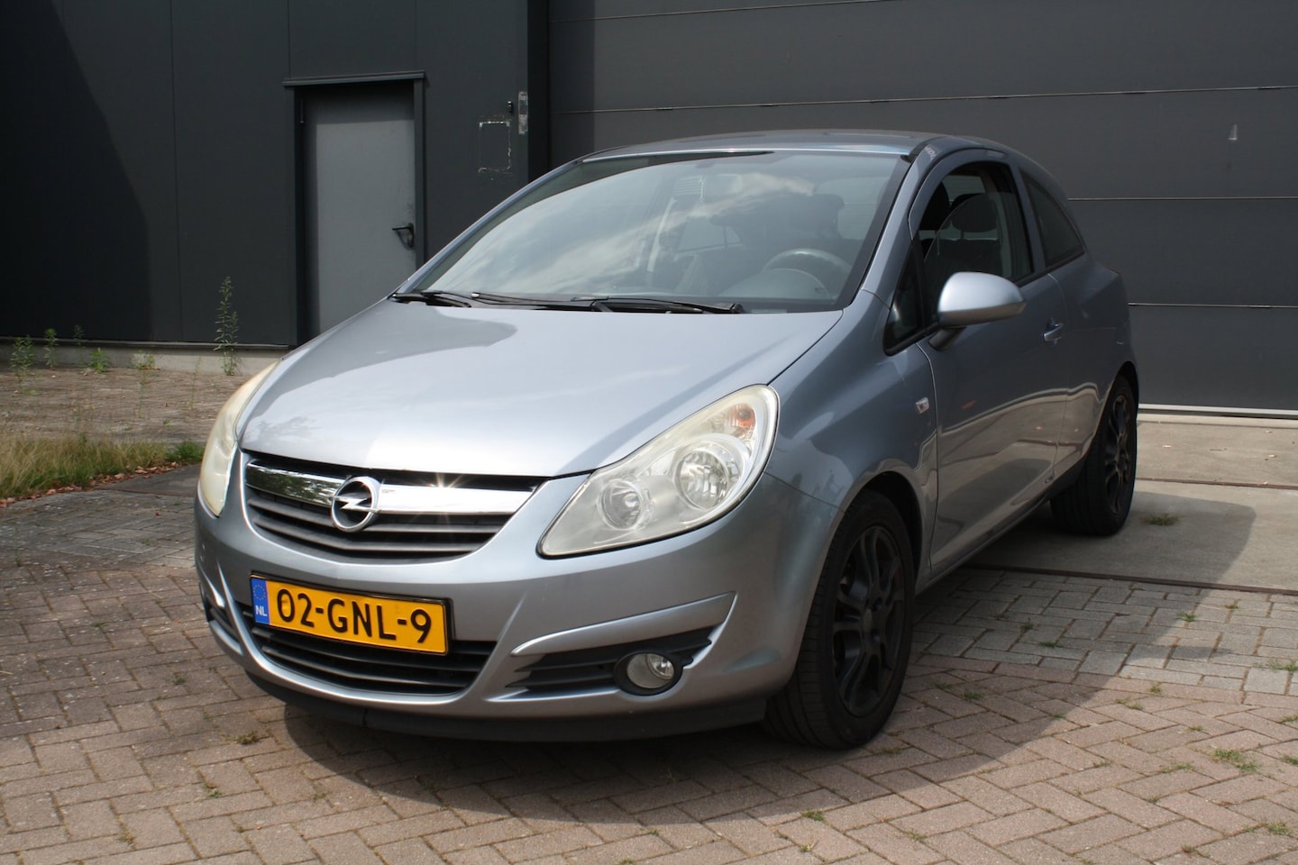 Opel Corsa - 1.2-16V Enjoy 1.2-16V Enjoy - AutoWereld.nl
