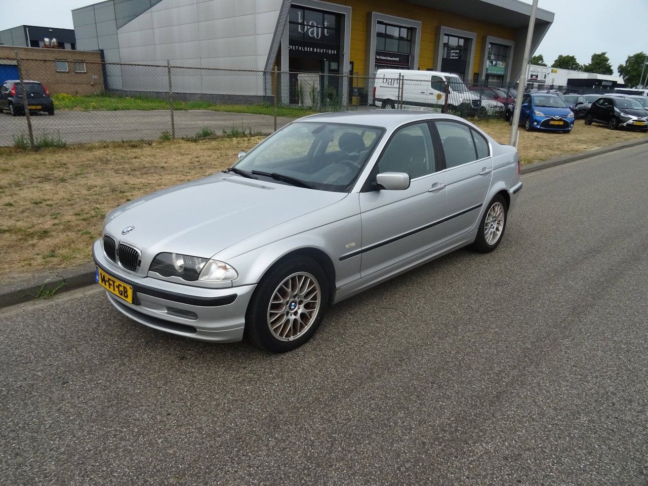 BMW 3-serie - 320i Executive 320i Executive - AutoWereld.nl