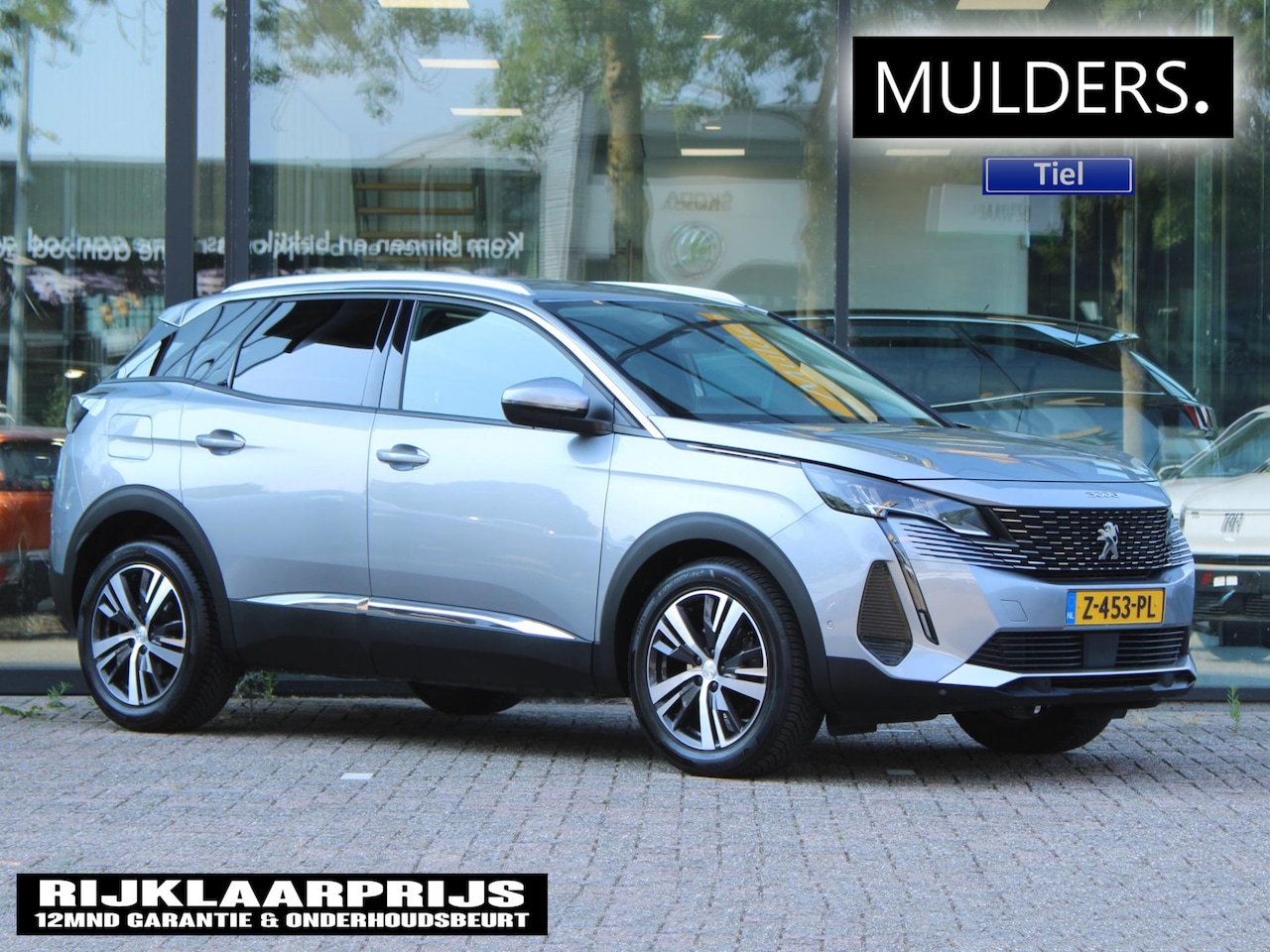 Peugeot 3008 - 1.2 PureTech Allure Pack Automaat | Navi / Camera / Climate - AutoWereld.nl