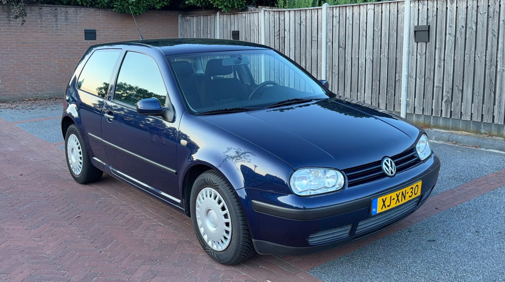 Volkswagen Golf - 1.6 - AutoWereld.nl