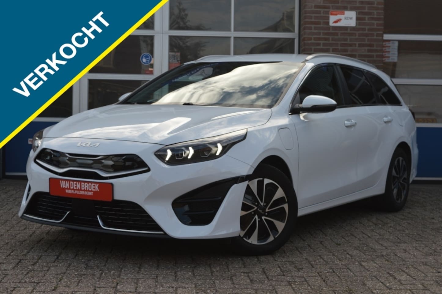 Kia Cee'd Sportswagon - Ceed 1.6 GDI PHEV | CAMERA - 1e EIG - AutoWereld.nl