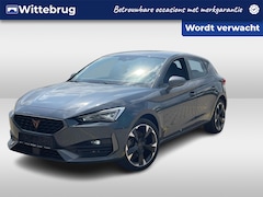 CUPRA Leon - 1.4 e-Hybrid 204pk Performance DSG Automaat / Navigatie / LM 18 inch / Parkeersensoren A /