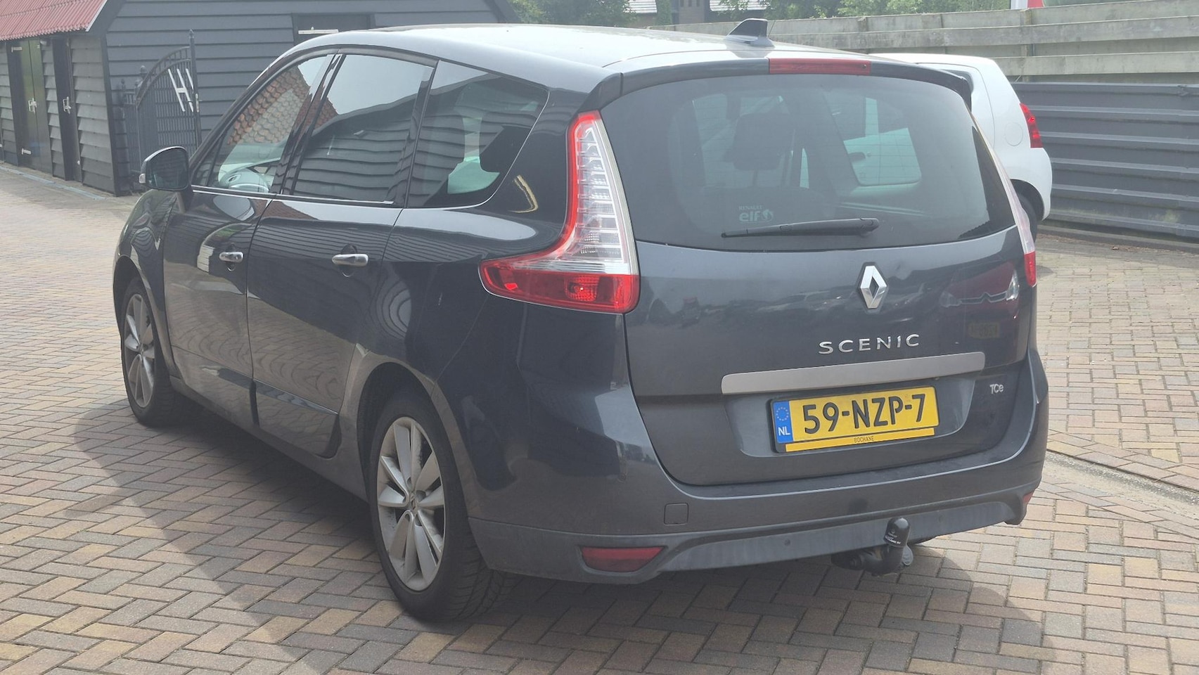 Renault Grand Scénic - 1.4 TCe Celsium Export I APK 10-12-26 I Trekhaak I 5 Persoons