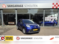 Toyota Aygo X - 1.0 VVT-i MT first|Apple|17 inch|Camera