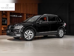 Volkswagen Tiguan - 2.0 TDI Highline Leder | Virtueel Cockpit