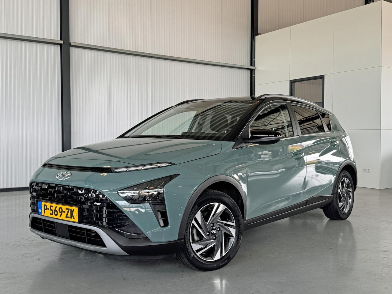 Hyundai Bayon - 1.0 T-GDI MHEV 88kW Premium DCT - AutoWereld.nl