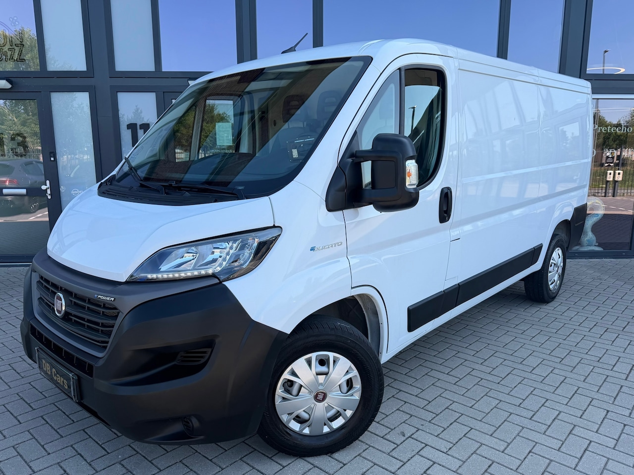 Fiat E-Ducato - E-DUCATO 47kwh,L2H1,Camera,zero-emissiezones,vol elektrisch. - AutoWereld.nl