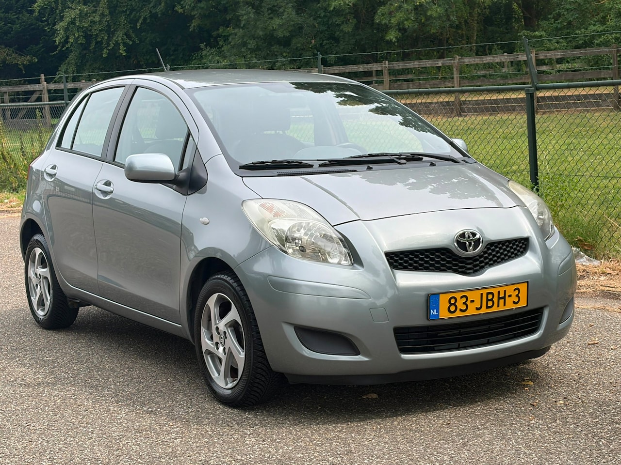 Toyota Yaris - 1.3 VVTi Aspiration 1.3 VVTi Aspiration /Airco/6-bak/ - AutoWereld.nl