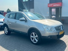 Nissan Qashqai - 2.0 dCi Tekna Premium 4WD automaat NAVI leer