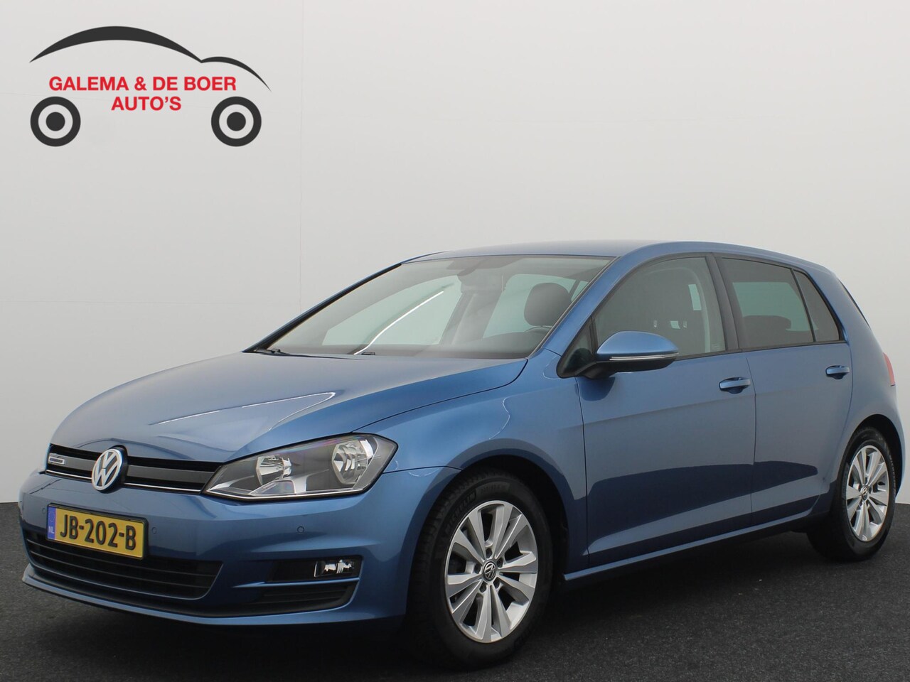Volkswagen Golf - 1.0 TSI Business Edition Connected TREKHAAK / CAMERA / NAVI / CLIMA / PDC / BLUETOOTH / CR - AutoWereld.nl