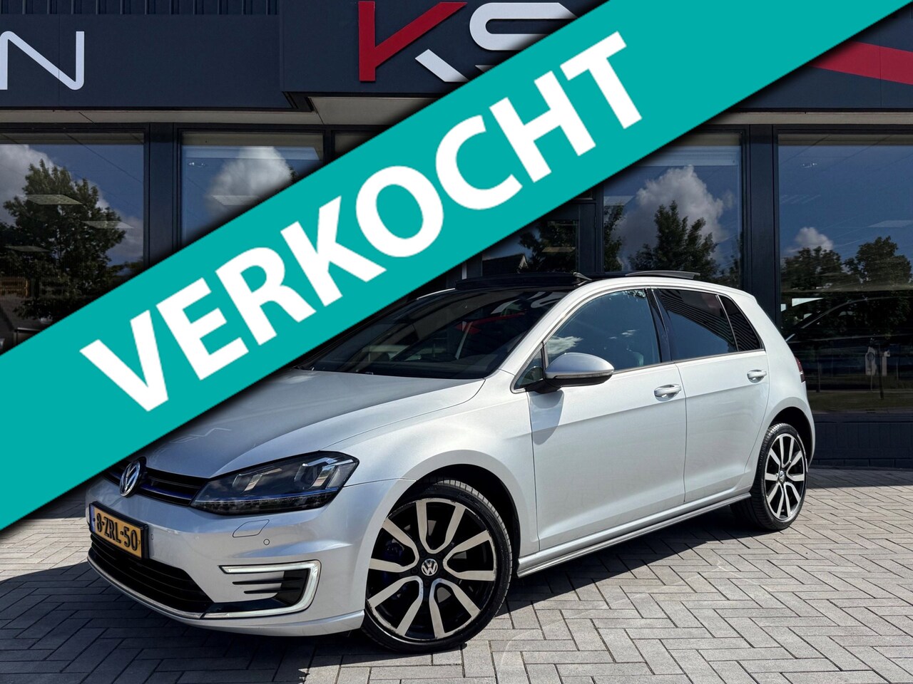 Volkswagen Golf - 1.4 TSI GTE Pano Camera DSG Nap - AutoWereld.nl