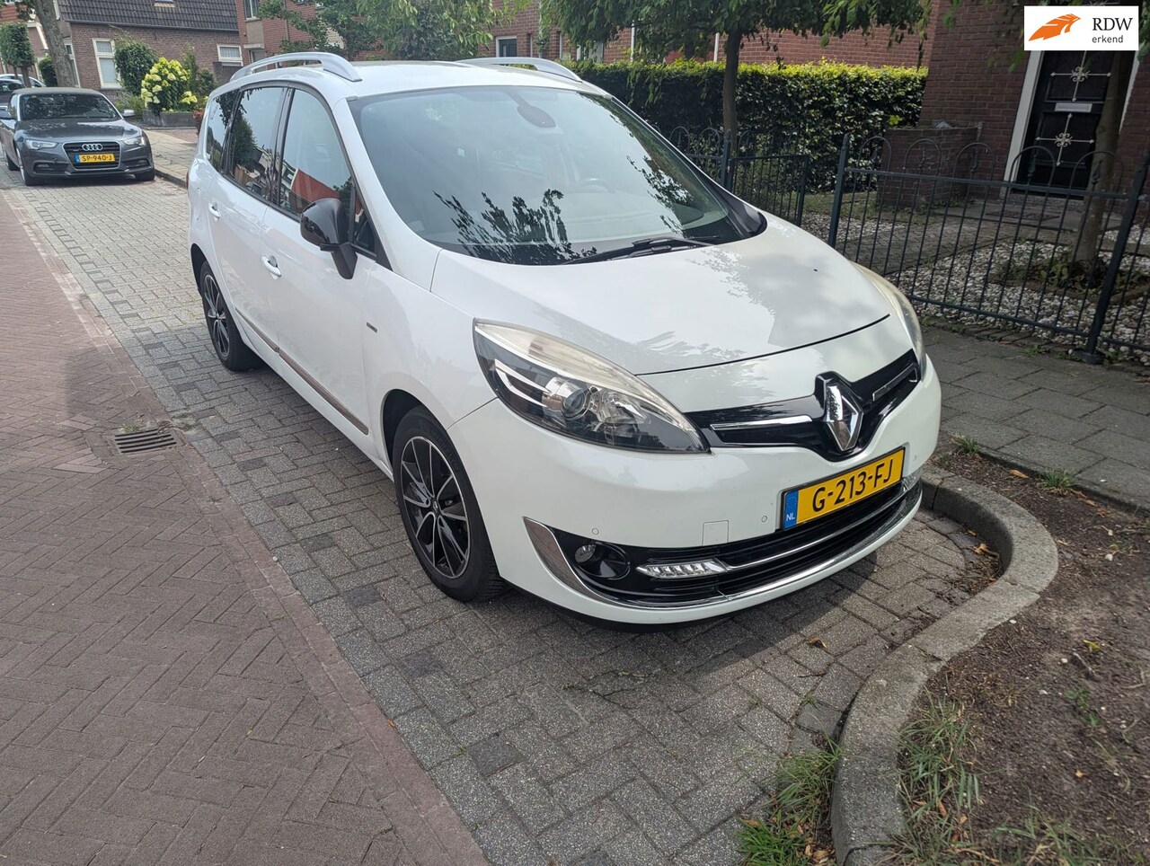 Renault Grand Scénic - 1.2 TCe Bose 1.2 TCe Bose - AutoWereld.nl