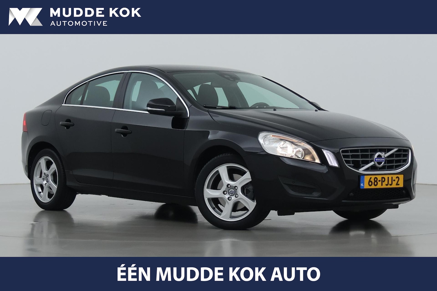Volvo S60 - 1.6 T4 Momentum | 89dkm! | Trekhaak | PDC V+A | Cruise Control | 17 Inch - AutoWereld.nl
