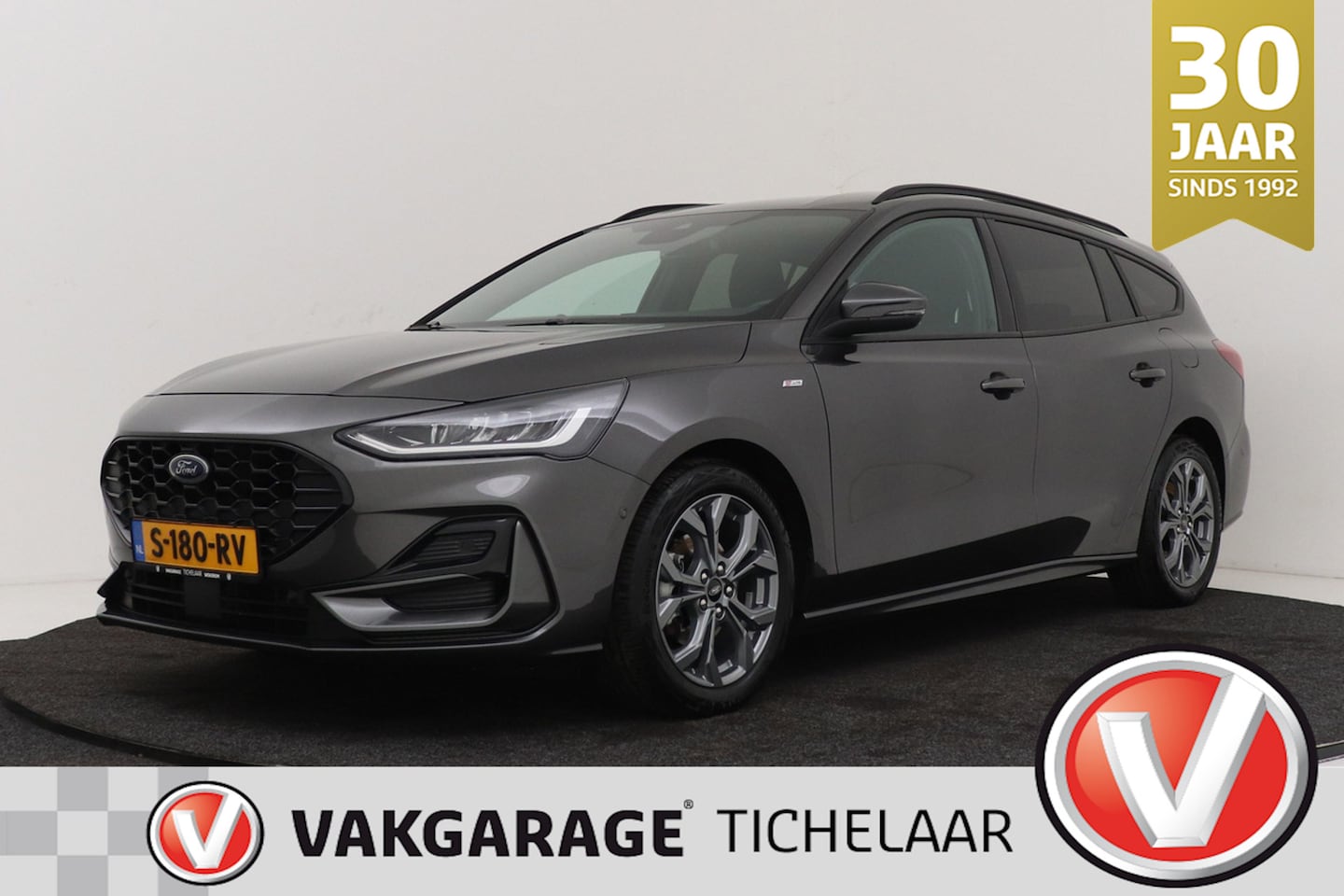 Ford Focus Wagon - 1.0 EcoBoost Hybrid ST Line | Org NL | CarPlay | Navigatie | Stoelverwarming | Cruise cont - AutoWereld.nl