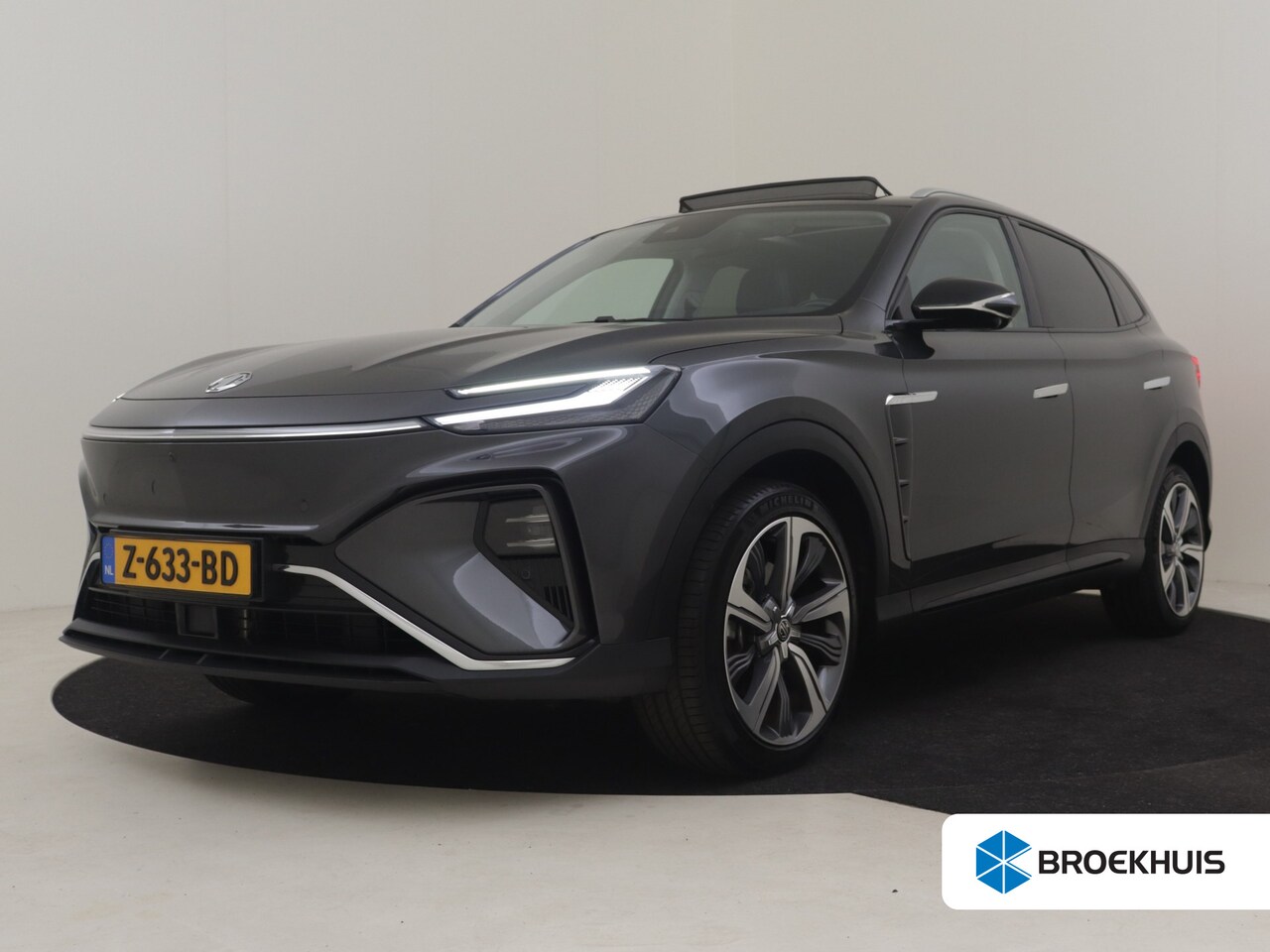 MG Marvel R - Luxury 70 kWh 180PK | Panoramadak | 360 Camera | App connect | Stoelverwarming en ventilat - AutoWereld.nl