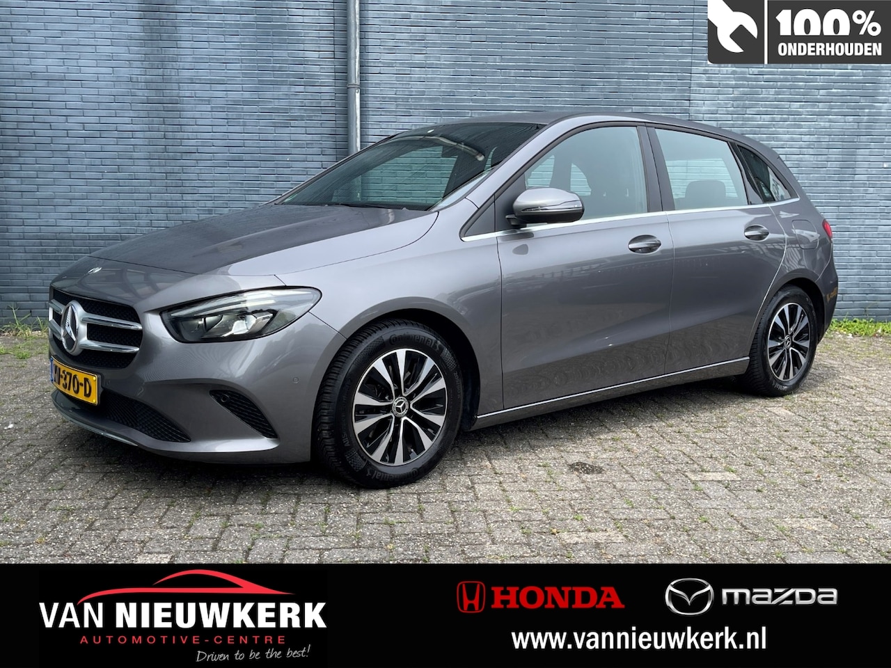 Mercedes-Benz B-klasse - B180 136PK 7G-DCT Automaat Business Solution | 1e Eigenaar | Wegklap Trekhaak 1400KG | Nav - AutoWereld.nl
