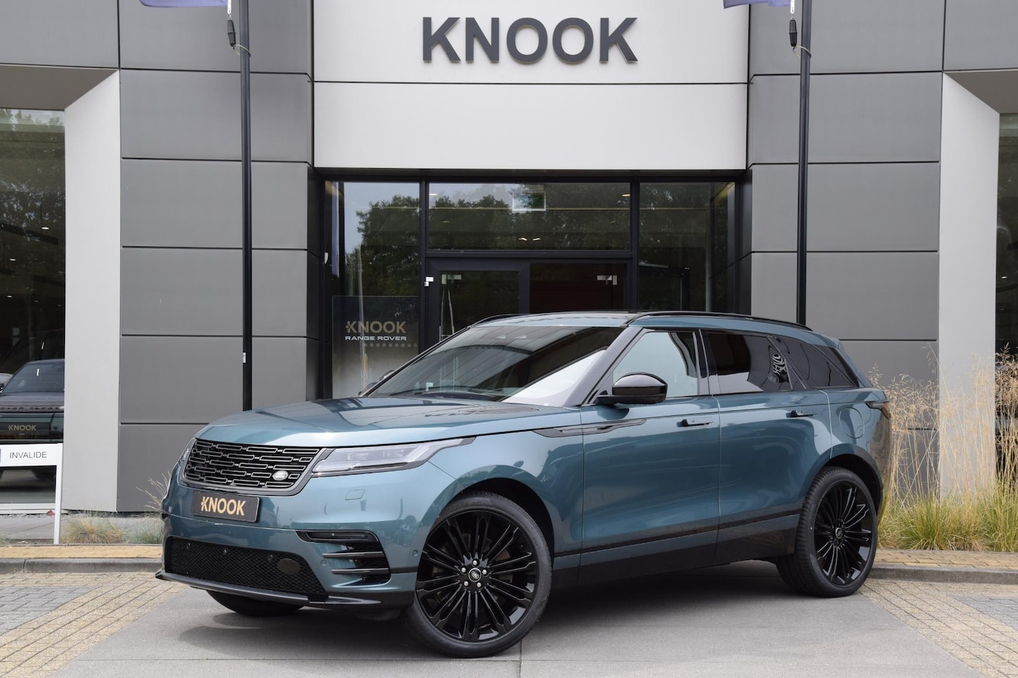 Land Rover Range Rover Velar - P400e AWD Dynamic SE PHEV - AutoWereld.nl