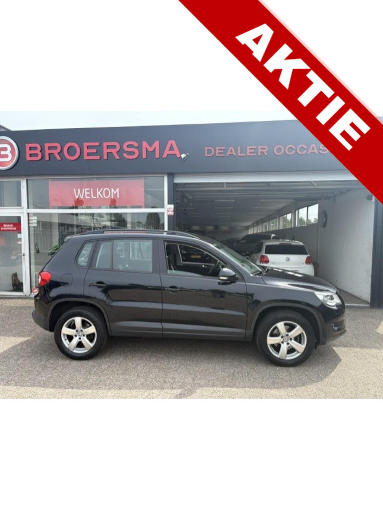 Volkswagen Tiguan - 1.4 TSI Sport&Style 1 EIGENAAR NL * DEALERONDERHOUDEN * - AutoWereld.nl