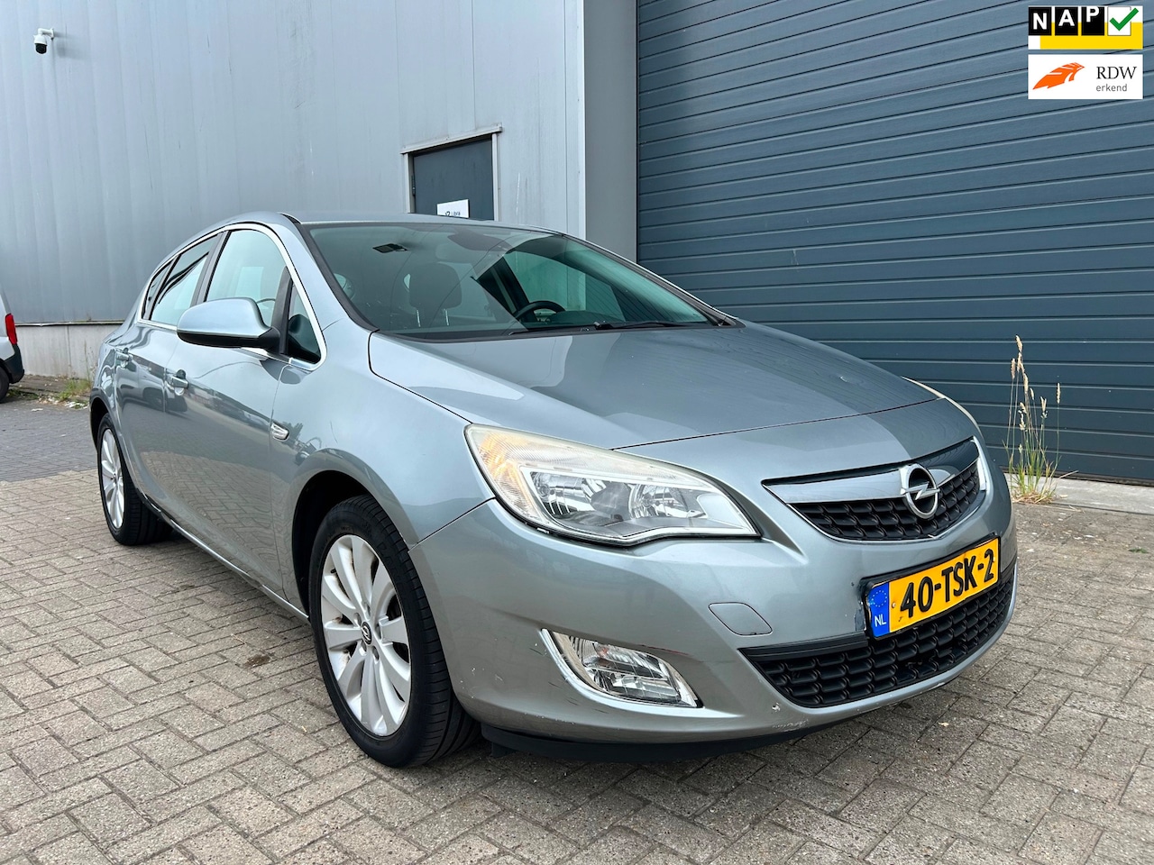 Opel Astra - 1.4i Turbo Cosmo NAVI CLIMA NAP PDC - AutoWereld.nl
