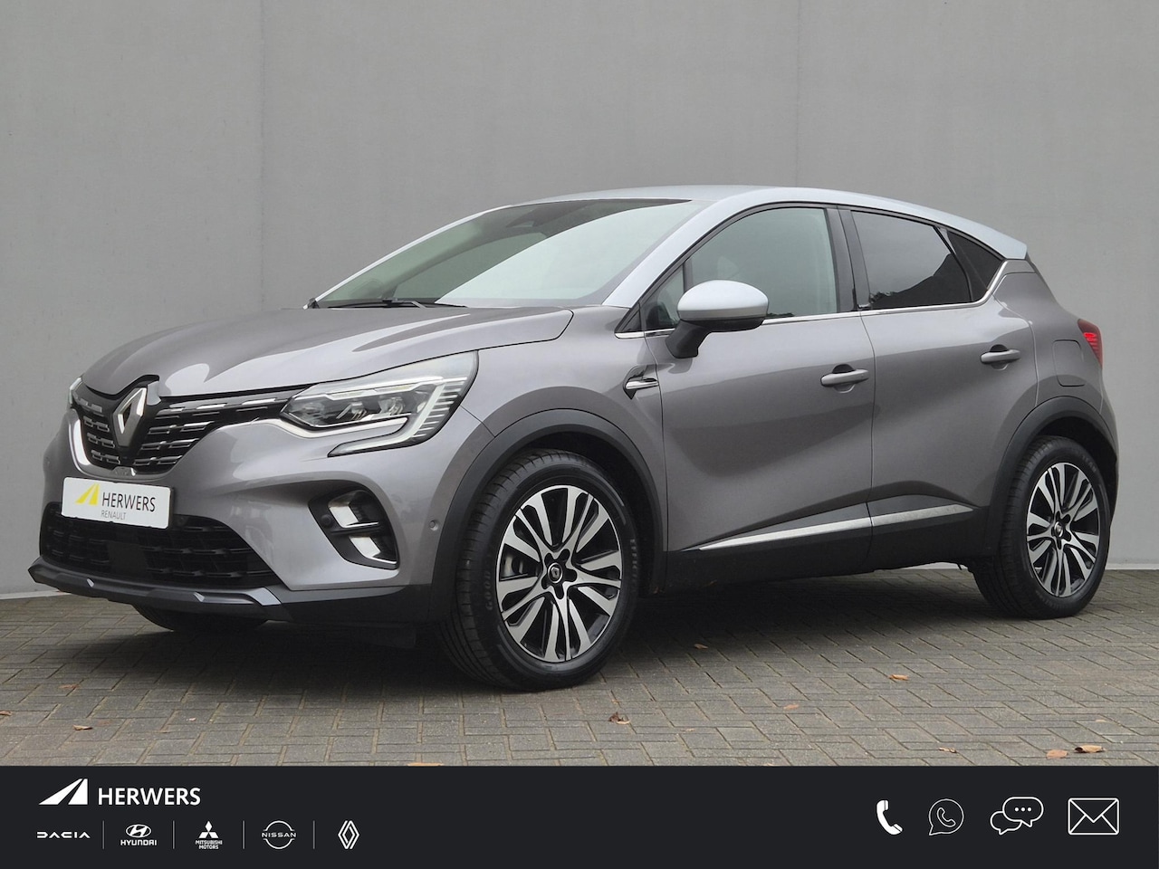 Renault Captur - 1.6 E-Tech Plug-in Hybrid 160 Initiale Paris / Automaat / Apple Carplay Android Auto / Sto - AutoWereld.nl