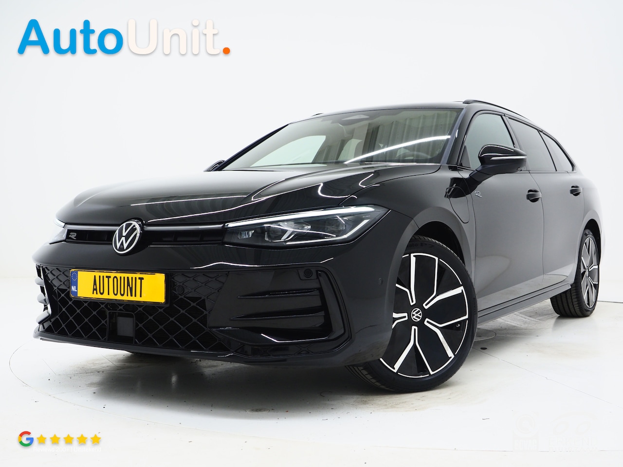 Volkswagen Passat Variant - 1.5 eHybrid R-Line | 5 Jaar Garantie | Leder | Panoramadak | Stoelventilatie | Trekhaak | - AutoWereld.nl